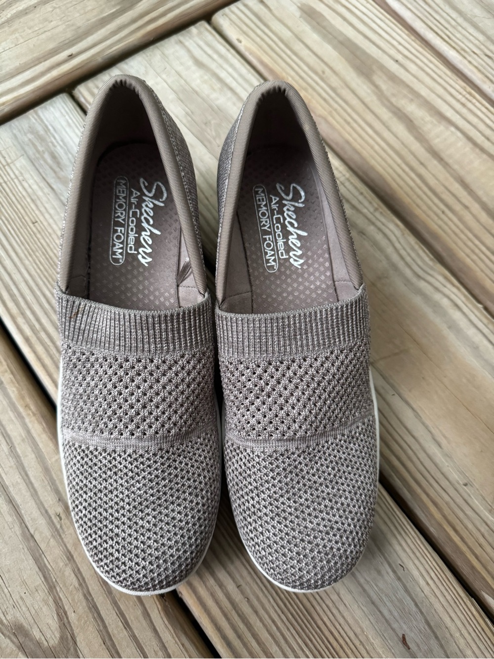 Skechers Slip-On Knit Moccasins in Taupe Brown size 9